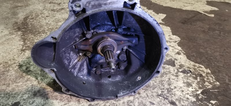 МКПП Mercedes w123 1980 Седан