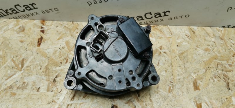 Генератор Mercedes w123 1980 Седан