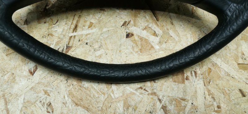 Руль Mercedes w123 1980 Седан