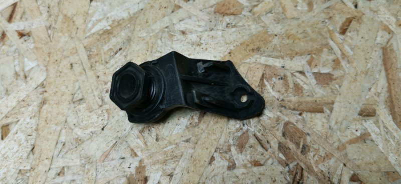 Кронштейн фары Volkswagen GOLF 5 2006 MK5