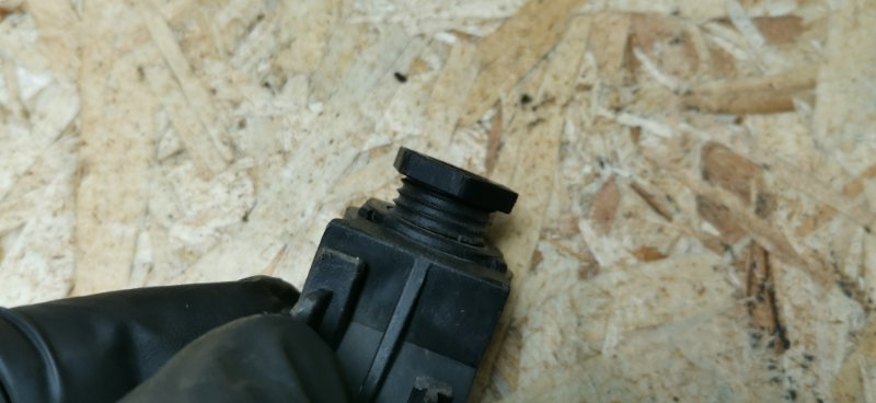 Кронштейн фары Volkswagen GOLF 5 2006 MK5