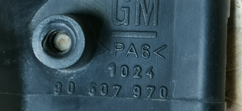 Кронштейн бампера OPEL Vectra B 2000