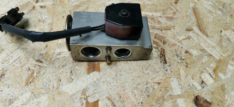 Клапан кондиционера Mercedes Vito 2004 639