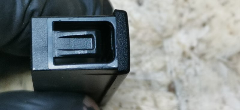 Заглушка панели разъема BMW 3-Series E90 2006