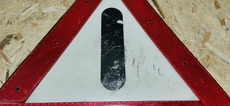 Знак аварийной остановки Mercedes W124 1989 E260