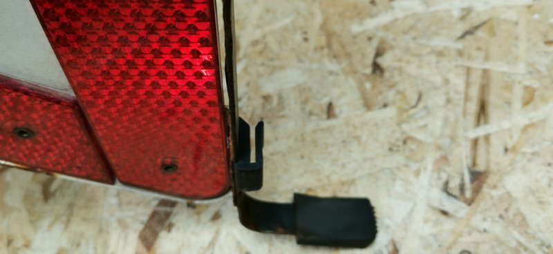 Знак аварийной остановки Mercedes W124 1989 E260