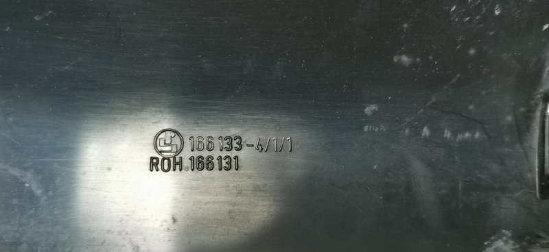 Крышка зеркала Mercedes W124 1989 E260