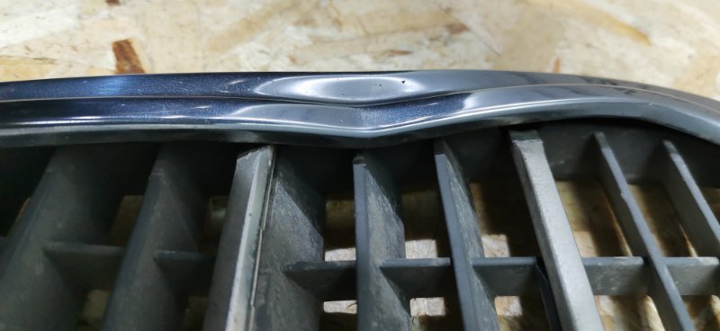 Решетка радиатора Mercedes W124 1995 E320