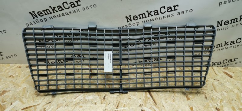 Решетка радиатора Mercedes E-Class 1994 W124