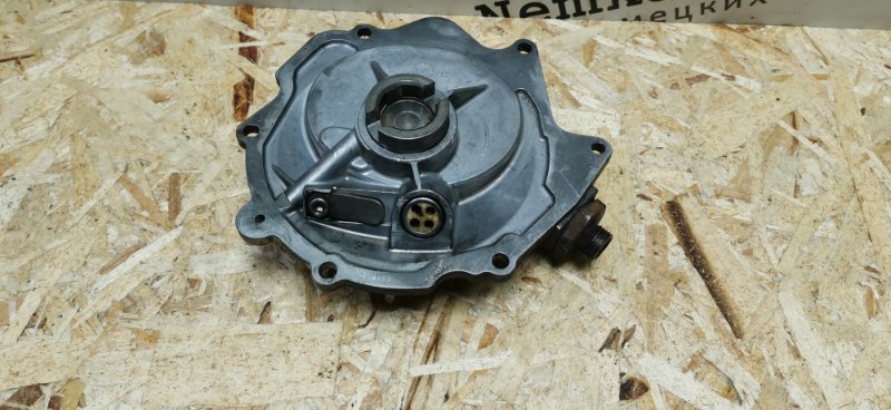 Вакуумный насос Mercedes Vito 1996 638