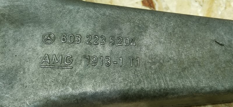 Кронштейн двигателя Mercedes S-Klass 1995 W140