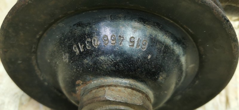 Насос ГУР Mercedes w123 1980 Седан