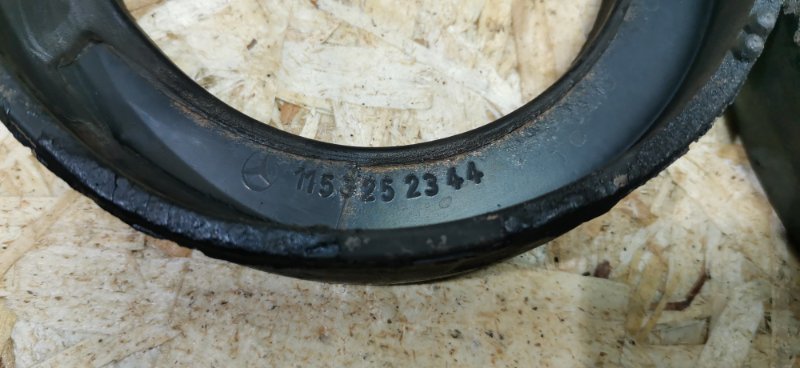 Проставка пружины Mercedes w123 1980 Седан