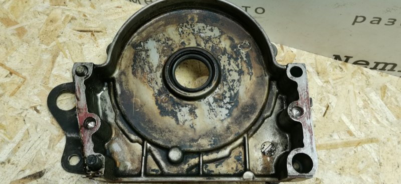 Крышка двигателя Mercedes W124 1989 E260