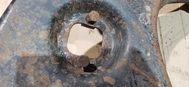 Рычаг подвески Mercedes w123 1980 Седан