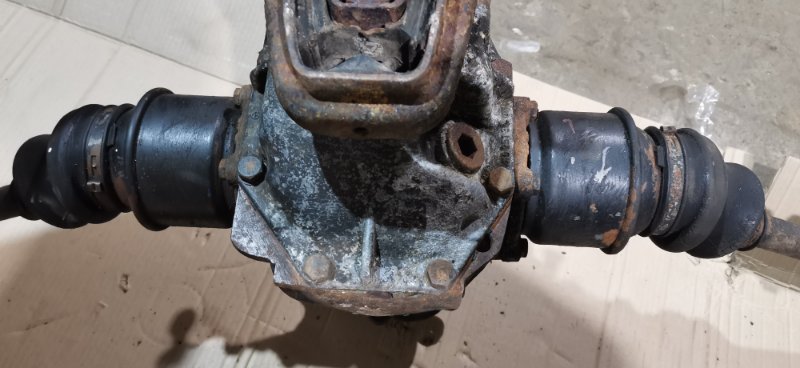 Редуктор Mercedes w123 1980 Седан