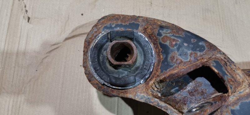 Балка подвески Mercedes C-Class 2000 W203