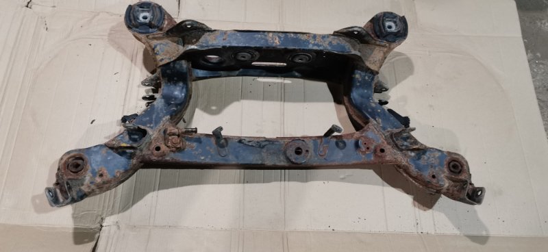 Балка подвески Mercedes C-Class 2000 W203