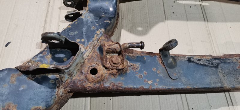 Балка подвески Mercedes C-Class 2000 W203