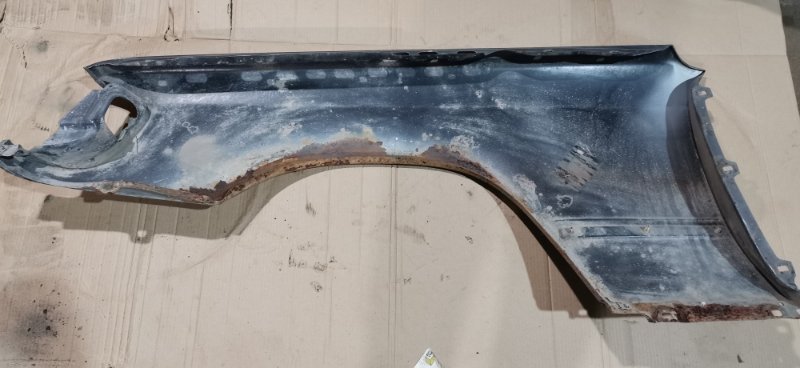 Крыло Mercedes W124 1993 E320