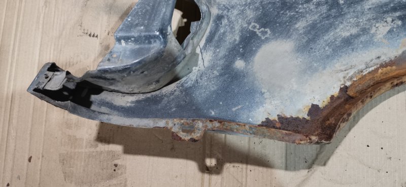 Крыло Mercedes W124 1993 E320