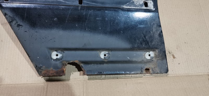 Крыло Mercedes W126 SEC500