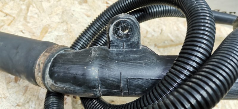 Горловина топливного бака BMW 3-Series 1998 E46