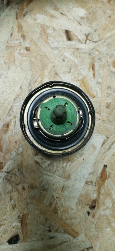 Горловина топливного бака BMW 3-Series 1998 E46