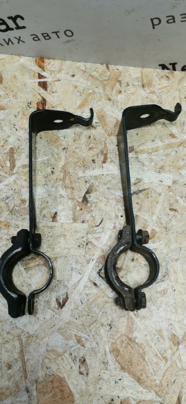 Кронштейн стабилизатора Mercedes 190 W201