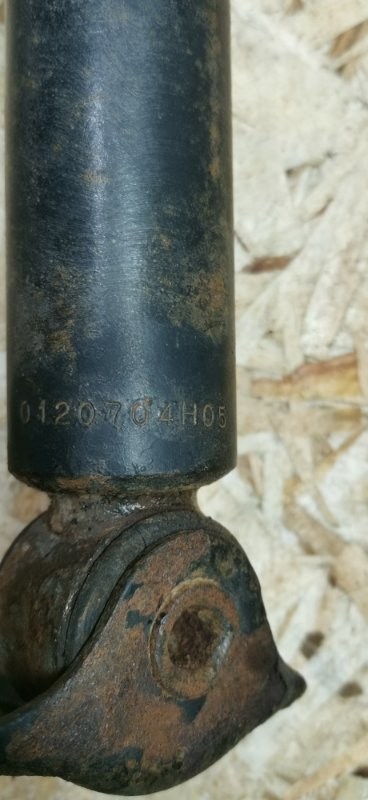 Амортизатор Mercedes w123 1980 Седан