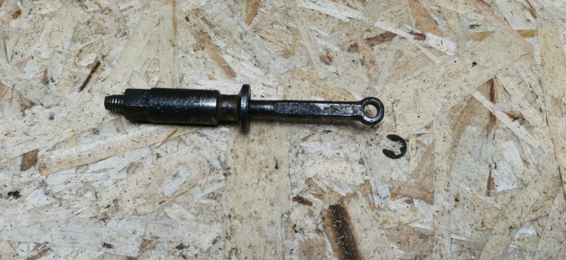 Тяга натяжителя Mercedes W124 1993 300CE