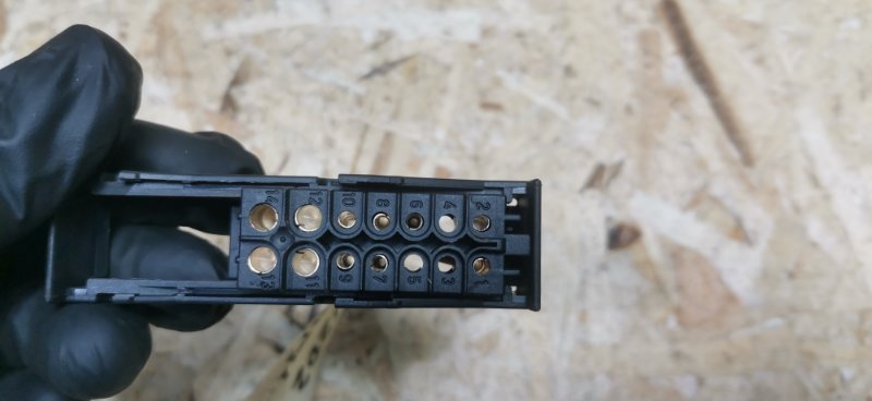 Разъем Mercedes C180 1996 W202