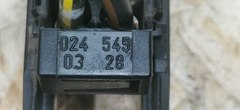 Разъем Mercedes C180 1996 W202