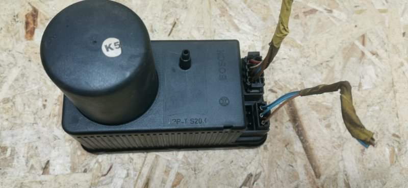 Компрессор центрального замка Mercedes C180 1996 W202