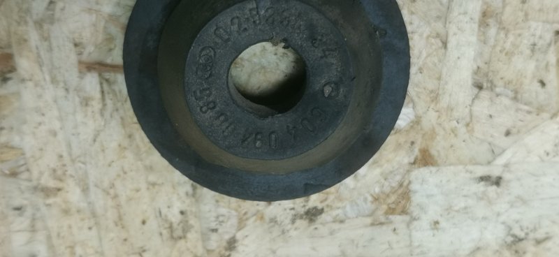 Кронштейн воздушного фильтра Mercedes C180 1996 W202