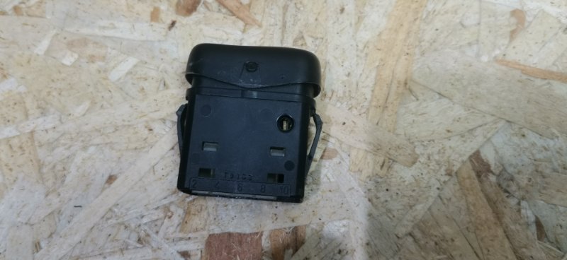 Кнопка освещения салона Mercedes Vito 2001 638