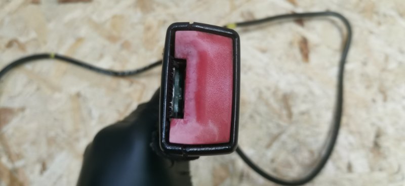 Замок ремня безопасности Mercedes-Benz E-Class W211