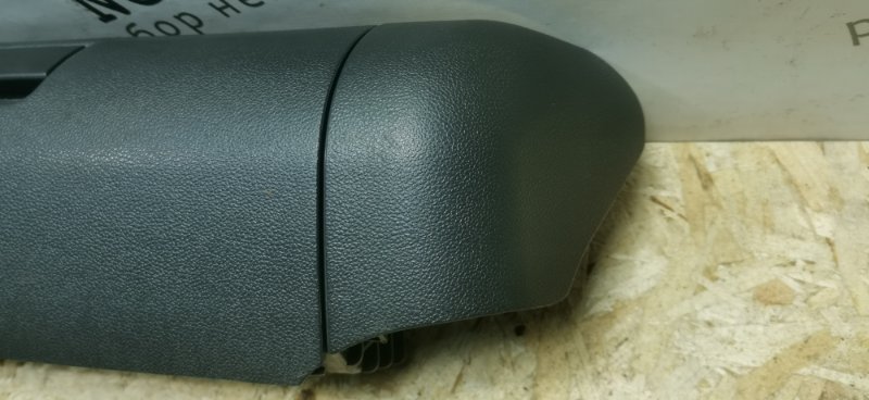 Ящик под сиденье Mercedes-Benz E-Class W211