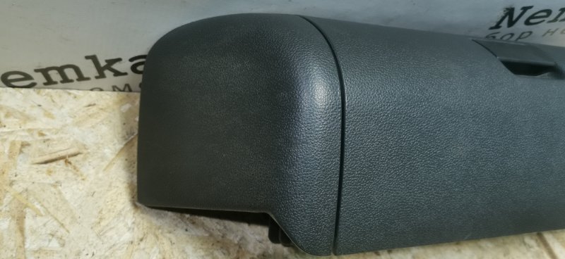 Ящик под сиденье Mercedes-Benz E-Class W211