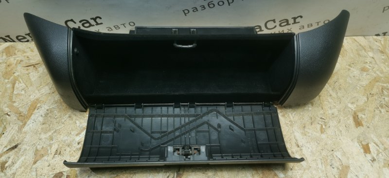 Ящик под сиденье Mercedes-Benz E-Class W211