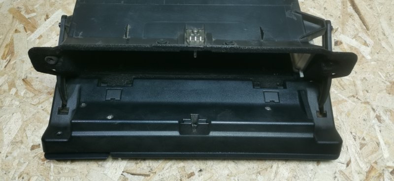 Бардачок Mercedes C180 1996 W202