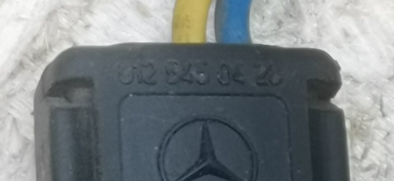 Разъем Mercedes W124 1993 E320