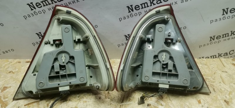 Фонарь Mercedes C180 1996 W202