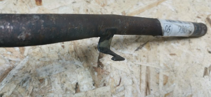 Трубка системы охлаждения Mercedes W124 1994 Седан