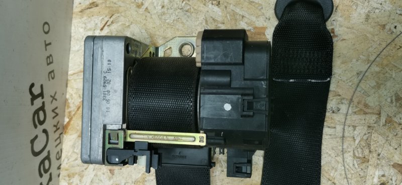 Ремень безопасности Mercedes S-Klass 2000 w220