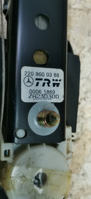 Ремень безопасности Mercedes S-Klass 2000 w220