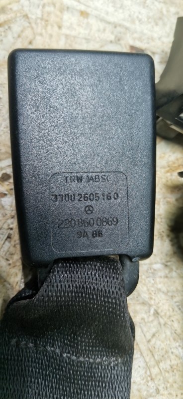 Замок ремня безопасности Mercedes S-Klass 2000 w220