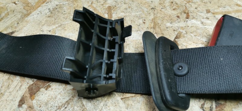 Замок ремня безопасности Mercedes S-Klass 2000 w220