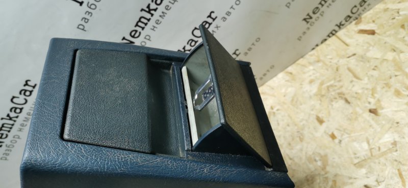 Центральная консоль Mercedes C180 1996 W202