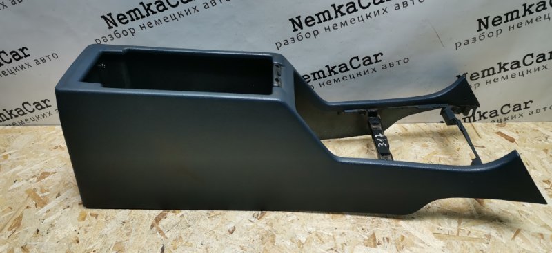 Центральная консоль Mercedes C180 1996 W202